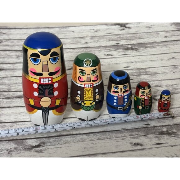 Hand Painted Christmas Nutcracker Nesting Dolls 5 Pc - Picture 12 of 13
